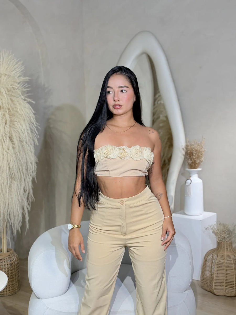 Conjunto Flower, beige