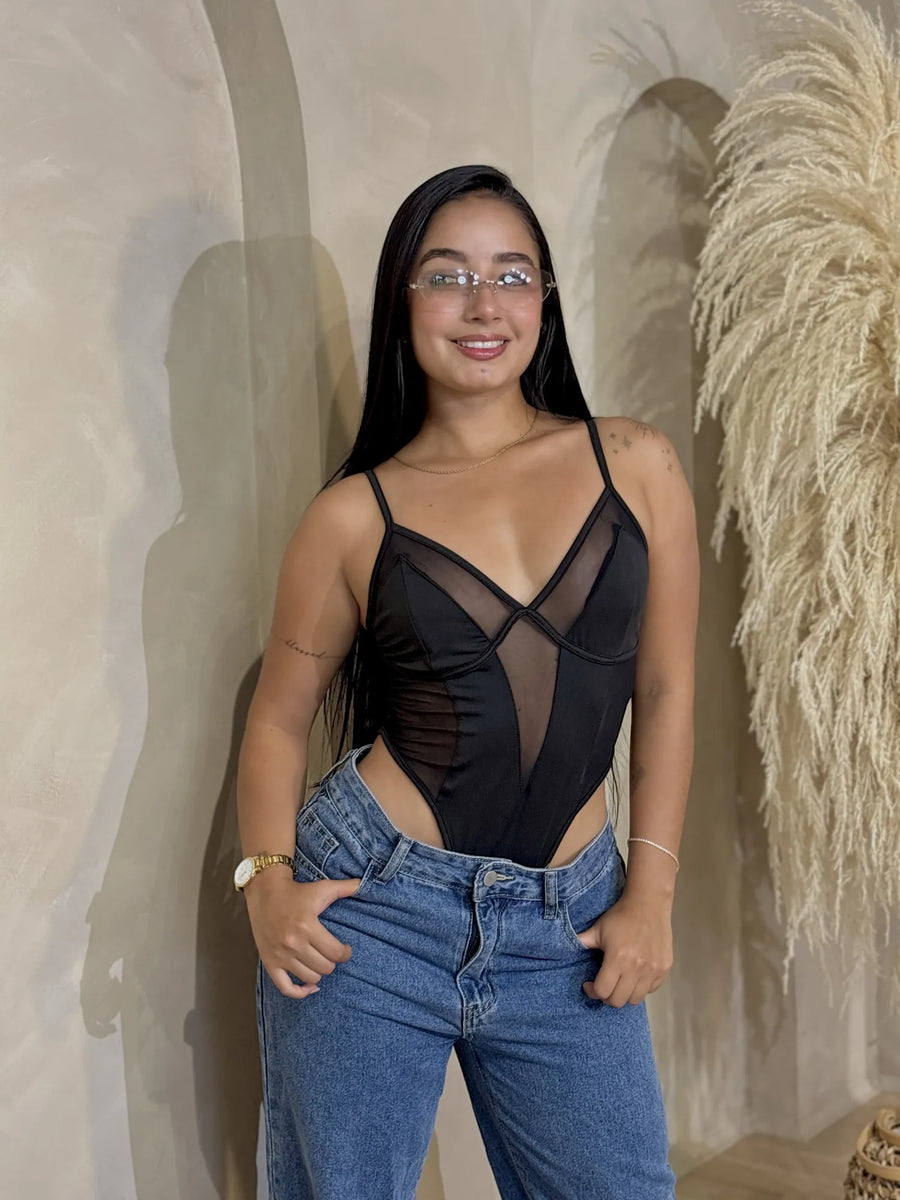 Body Leila, negro